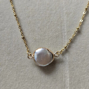 Baroque Necklace Stainless and gold plated Baroque.